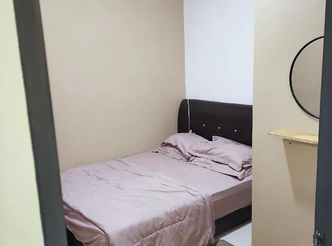 Yomie\'S Homestay Murah Besut